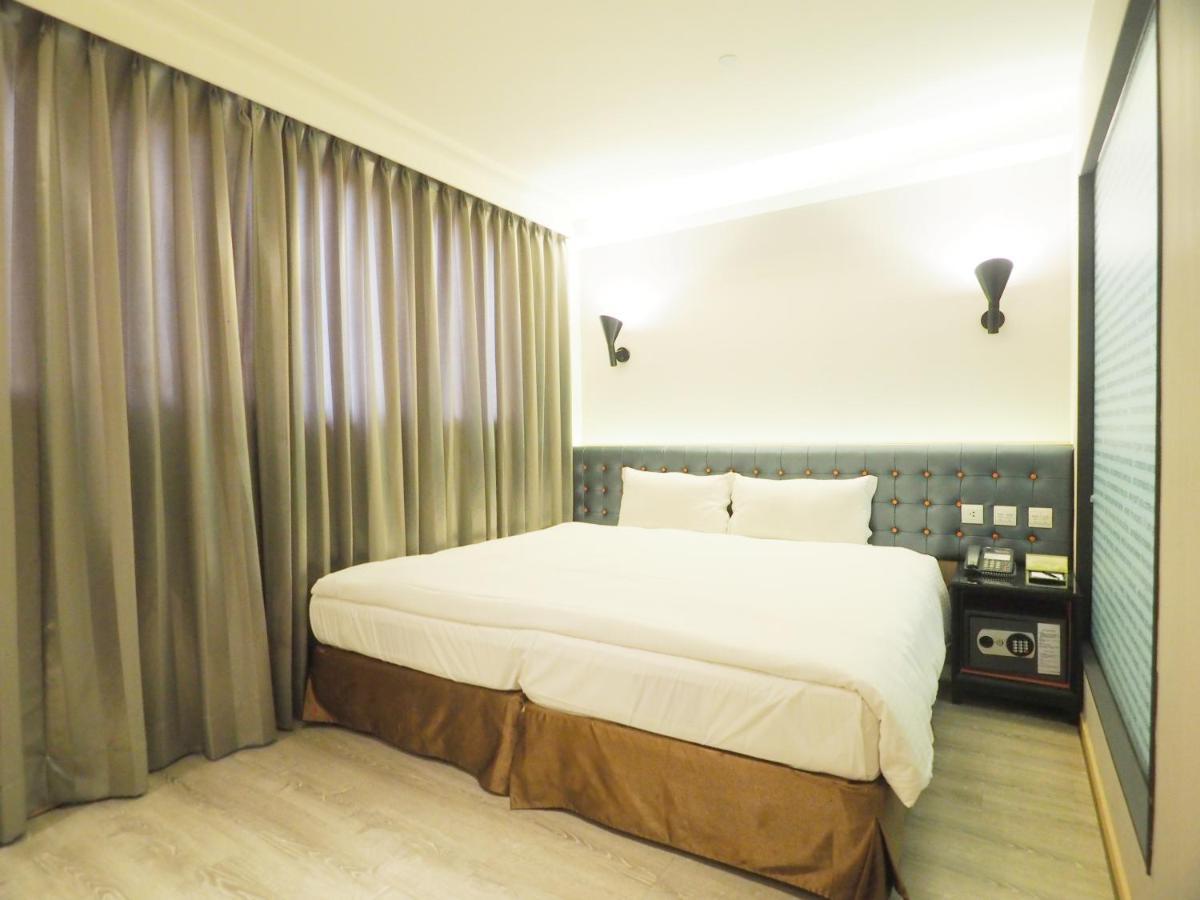 Stay Hotel - Taichung Yizhong Екстериор снимка