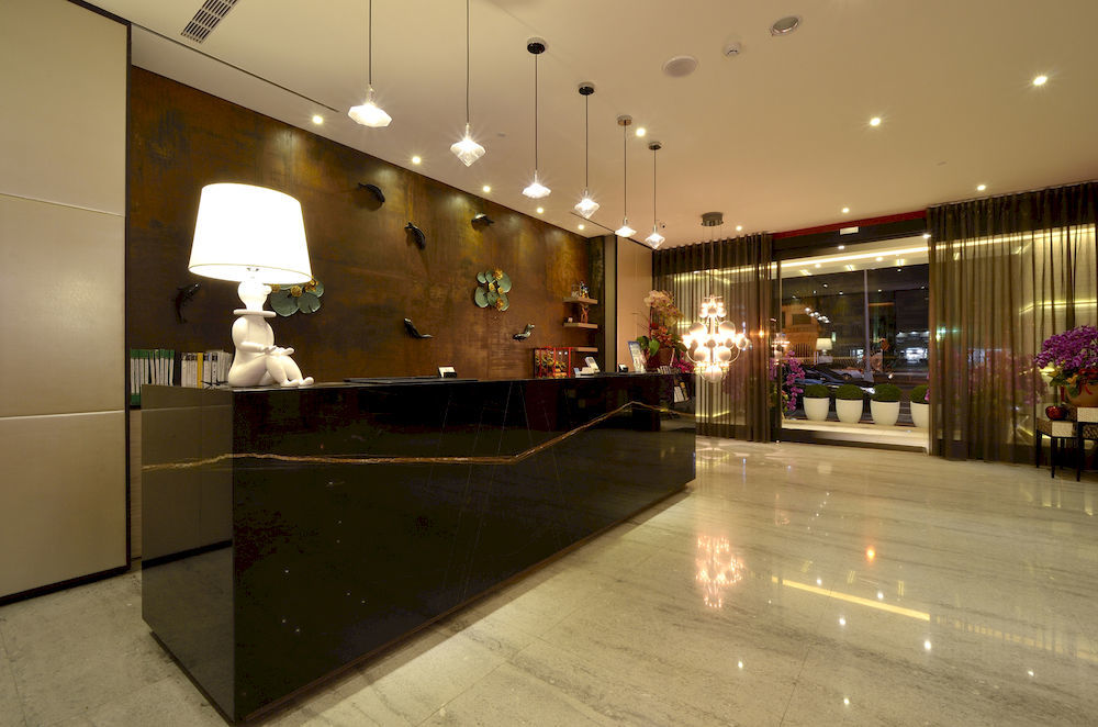 Stay Hotel - Taichung Yizhong Екстериор снимка