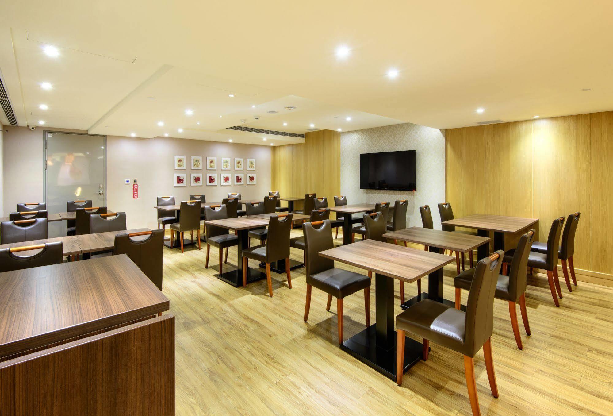 Stay Hotel - Taichung Yizhong Екстериор снимка